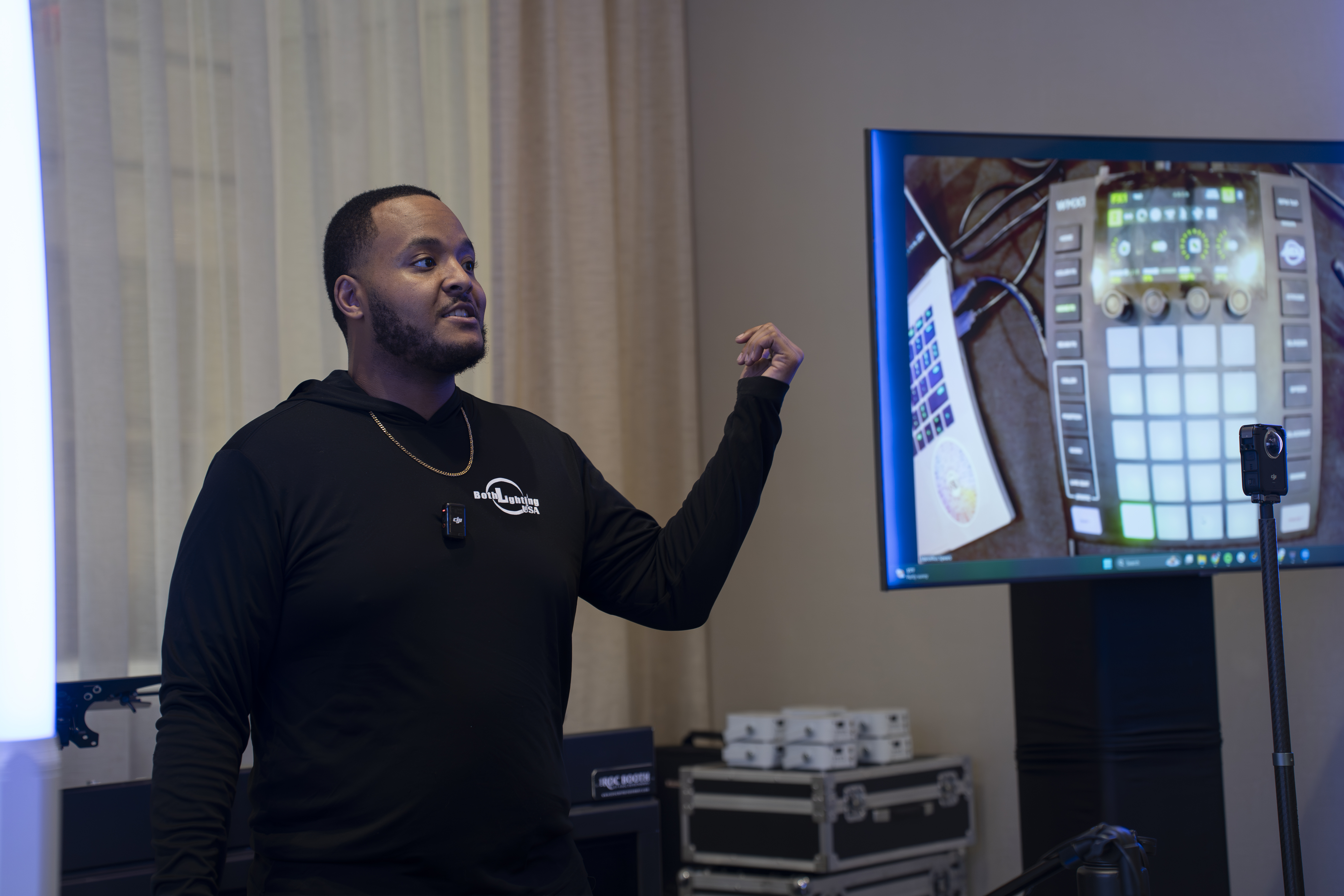 Marcellus presenting at the Pittsburgh DJ Summit